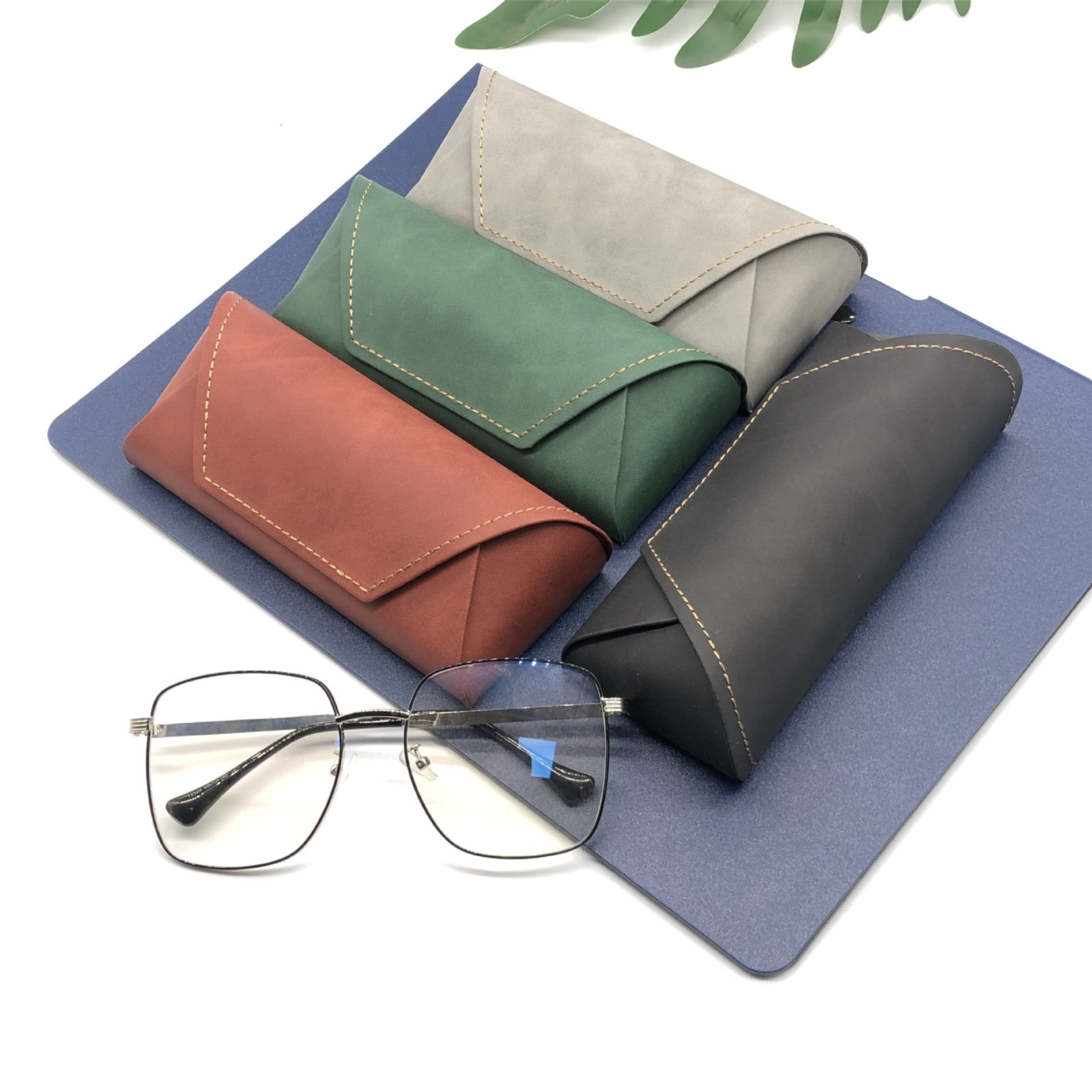 Estuche para gafas de sol Pu+M - Travel Accessories Ideas reseña y precio